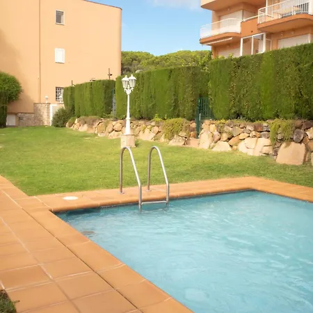 Apartment Ralet Con Piscina Cerca Playa